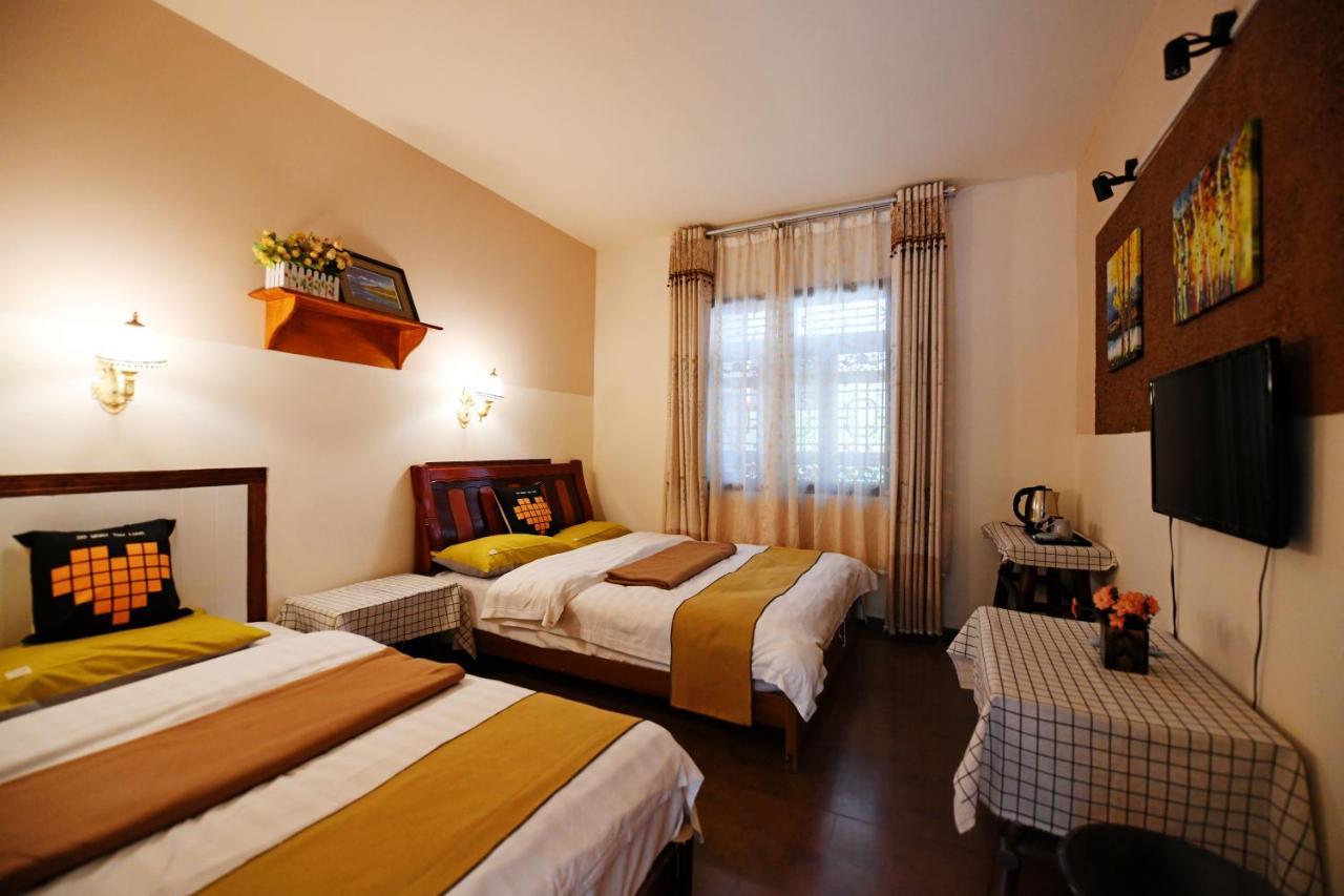 Maple Leaf Inn Lijiang  Esterno foto